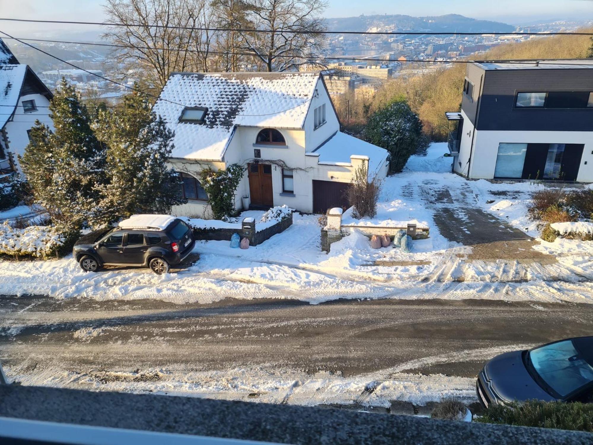 Bed Vue Sur Vallee De La Meuse Namur Bouge 외부 사진